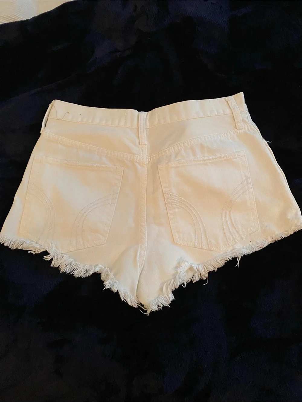 White Hollister Distressed Women's Denim Shorts